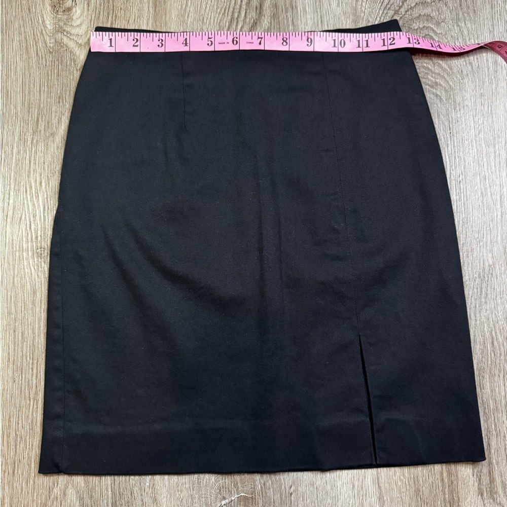 Gantos | Black Pencil Skirt with Small Slit